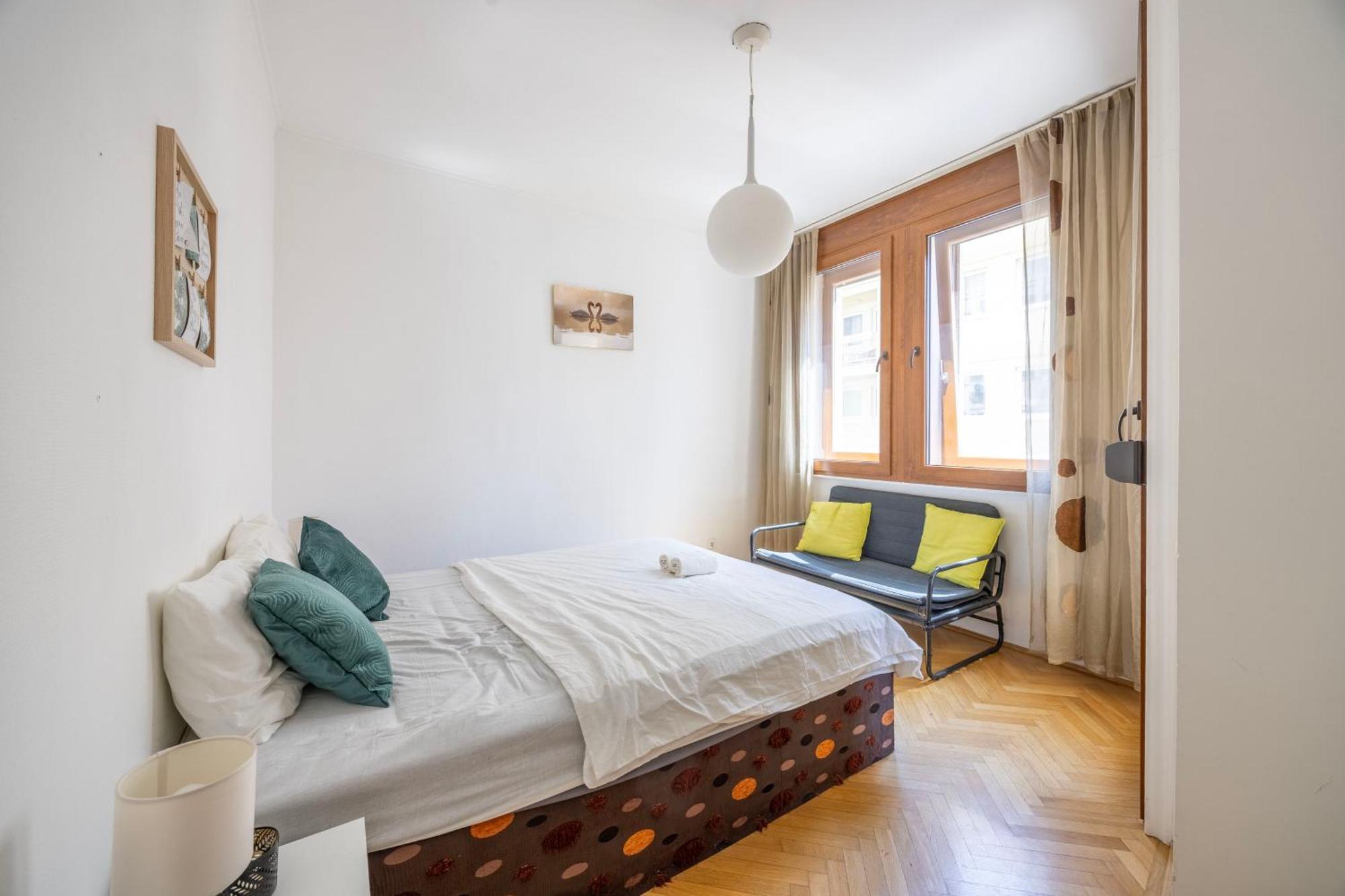 Deluxe Downtown W' Balcony In The Heart Of * Budapeszt